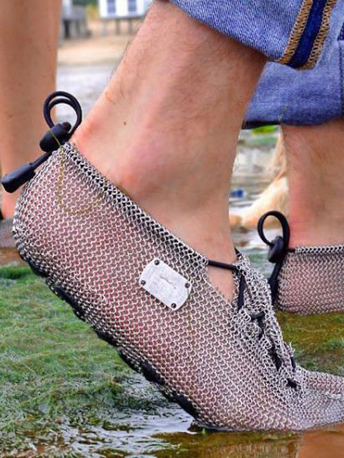 Stainless steel chain mail running shoes offered directly by manufacturer